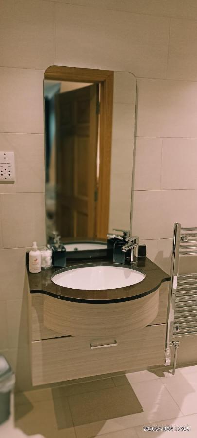 Outlander Boutique B&B King Cruden Bay ภายนอก รูปภาพ