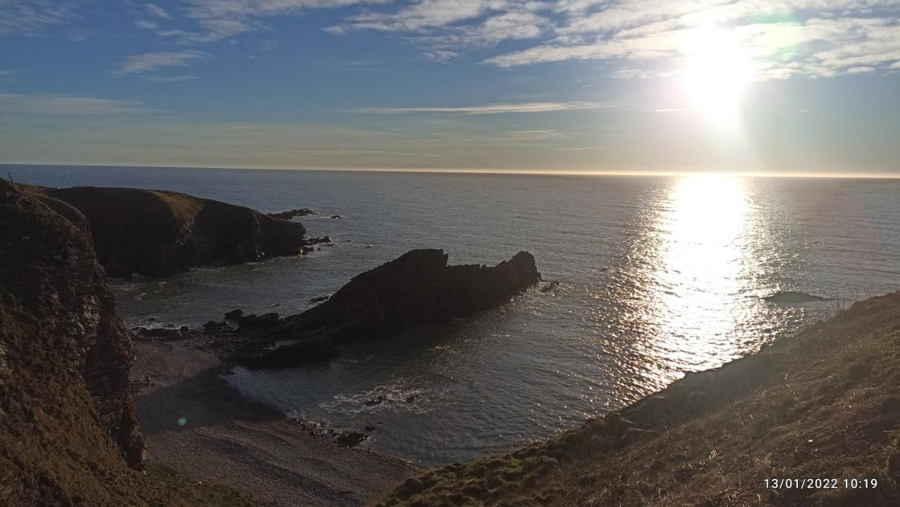 Outlander Boutique B&B King Cruden Bay ภายนอก รูปภาพ