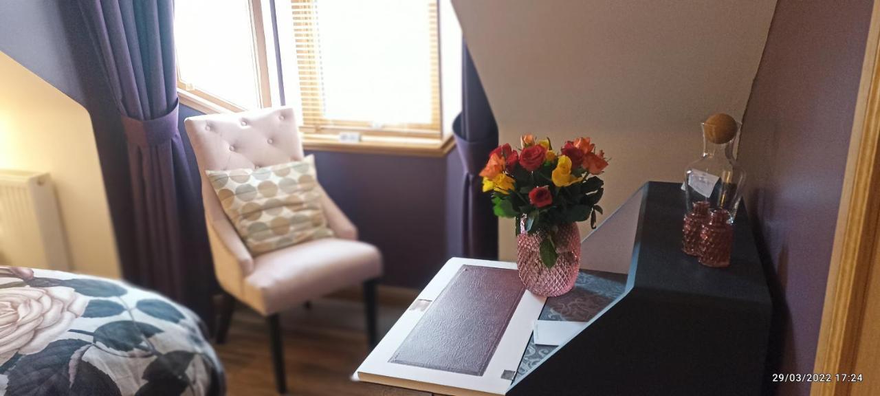 Outlander Boutique B&B King Cruden Bay ภายนอก รูปภาพ